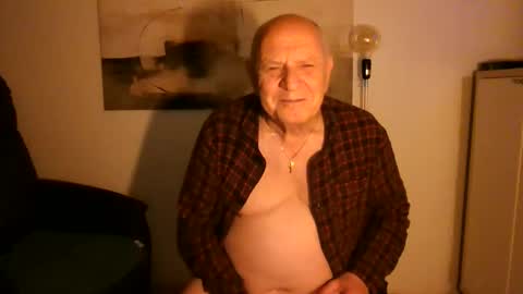 Luclostops online show from October 23, 9:26 pm