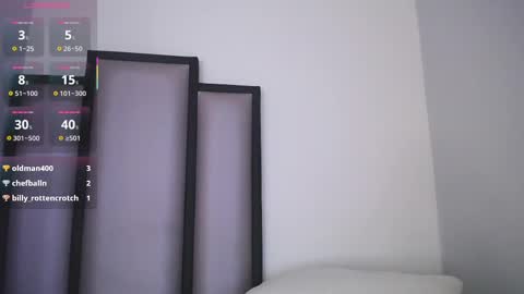   online show from October 3, 5:49 am