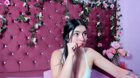 lucy_anal_ online show from June 5, 11:32 pm