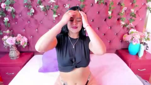 lucy_brunno online show from January 14, 8:39 pm