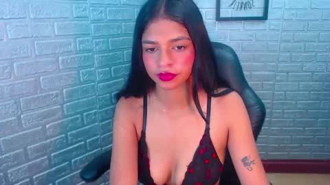 IM LUCY online show from September 14, 5:14 pm