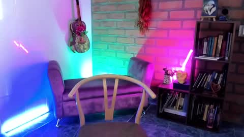 MALAMOR online show from December 17, 9:38 pm