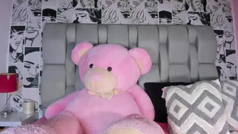 Lucy online show from March 28, 11:33 am