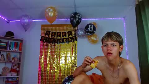 LUCY online show from October 2, 3:00 pm