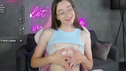 Lucy online show from July 23, 1:58 am