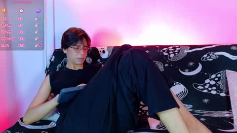 Lui online show from February 24, 4:37 am