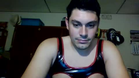 Snapshot of luis2423 chatting on October 19, 10:53 am A slave to the mistress.. un esclavo para las amas dominantes. online show from October 19, 10:53 am