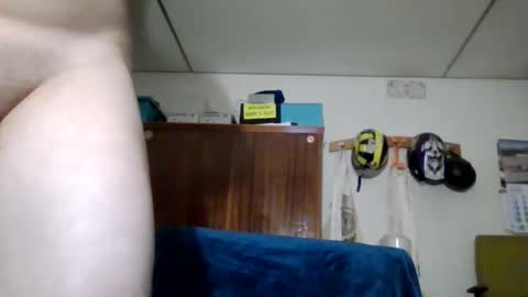 A slave to the mistress.. un esclavo para las amas dominantes. online show from November 2, 7:47 pm