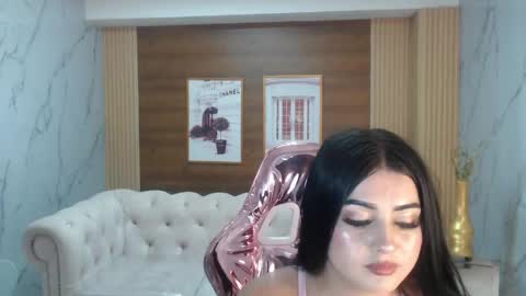 Lu  online show from April 16, 10:01 pm