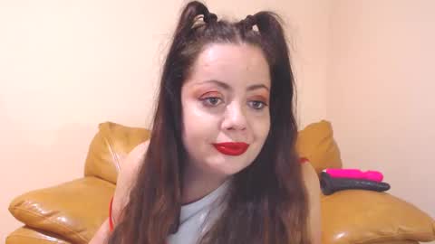 Cassie online show from November 22, 6:50 pm