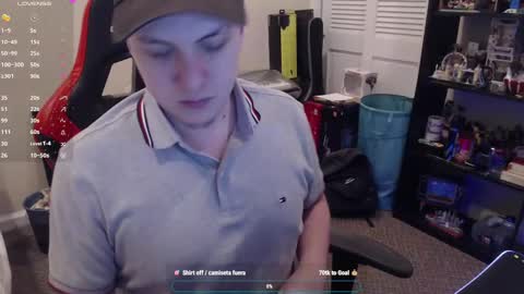 Luisdiaztube online show from December 31, 11:39 pm