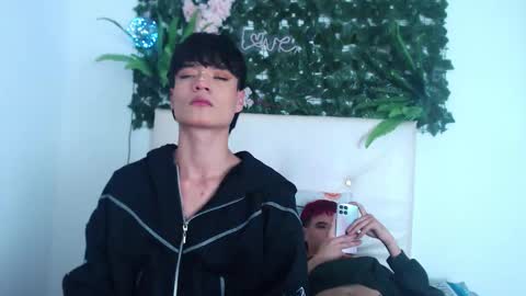 lukasandselena online show from November 11, 2:47 am