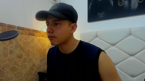 Luke Julien online show from March 8, 7:20 pm