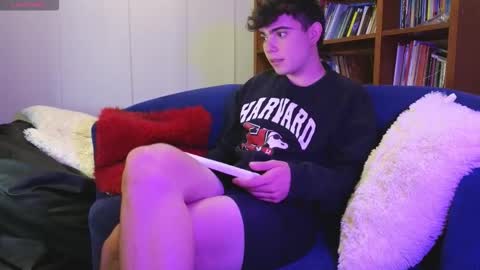 lukeboyce online show from March 26, 5:02 am