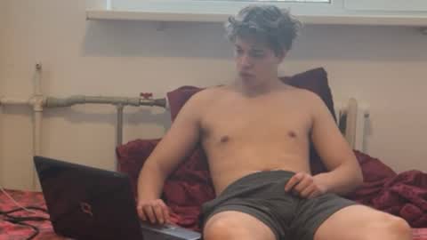 lukedesirable online show from February 15, 11:28 am