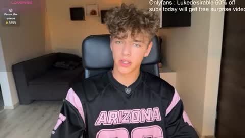 lukedesirable online show from July 26, 5:43 pm