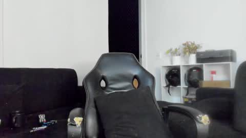 Luke online show from November 6, 5:54 am