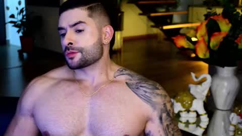 Lukhas f4f online show from February 17, 1:26 am