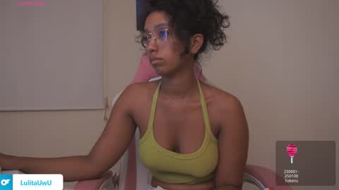 lulitauwu online show from October 30, 2:34 am