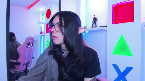 Cookie  online show from October 16, 1:55 pm