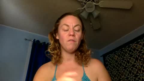 lullabyofbroadway online show from June 22, 9:33 pm