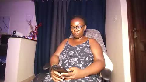 lulu_sparks1 online show from January 19, 7:29 am