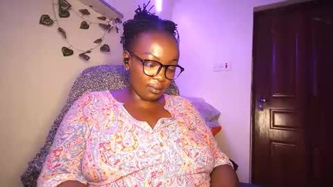 lulu_sparks1 online show from November 25, 6:34 am