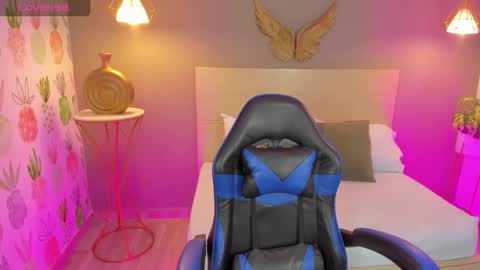 L U M A online show from March 24, 3:23 am