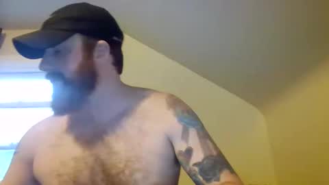 lumberjackk4u online show from April 17, 11:50 pm