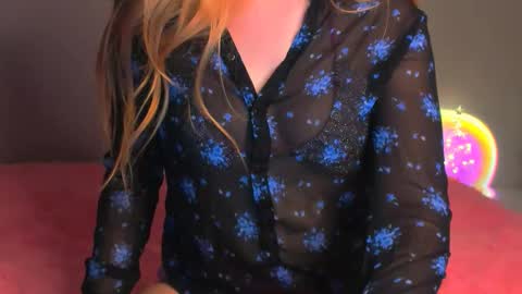 luna1vibe online show from December 22, 5:36 am