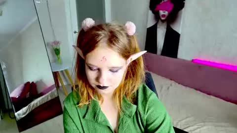 Luna online show from July 3, 7:29 pm