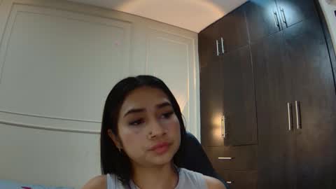 luna and banji online show from February 3, 6:40 am