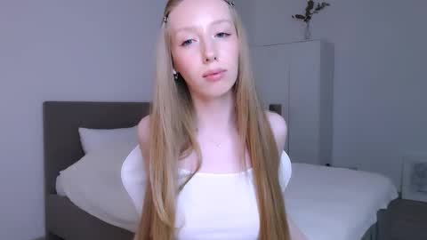 Luna online show from November 7, 8:55 pm