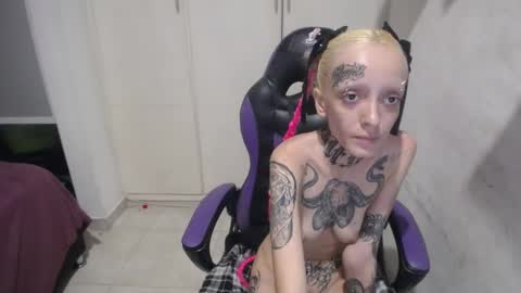 Luna online show from February 3, 3:42 am