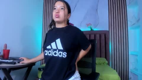 Luna  online show from October 20, 12:10 pm