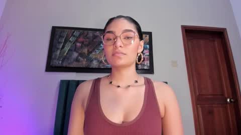 Luna Aspen online show from February 7, 6:22 pm