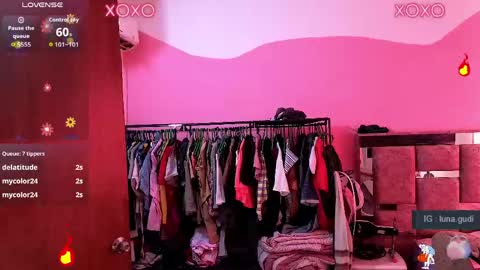 lunagudis online show from May 26, 6:58 pm