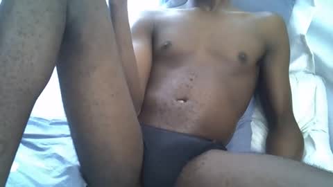 lunalove22_ online show from December 22, 11:50 am