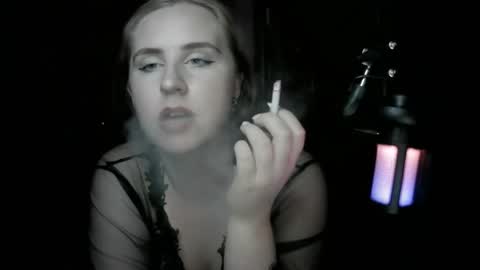 lunamystique_ online show from October 10, 10:03 pm