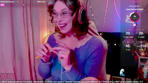 Luna online show from April 4, 6:26 pm