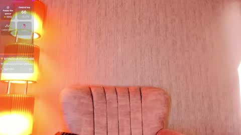 Luna  online show from March 31, 7:58 pm