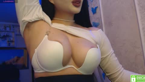 Luna  online show from September 19, 8:34 pm