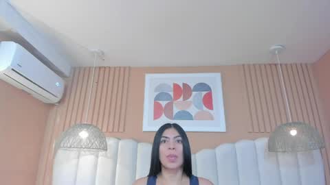 lunasoft_ online show from April 5, 11:18 am