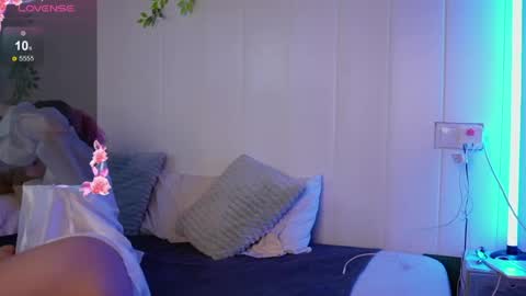 lunaticas online show from June 5, 9:42 pm