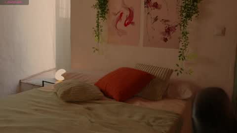 lunaticas online show from June 19, 6:52 am