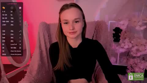 Luna online show from September 28, 8:07 pm