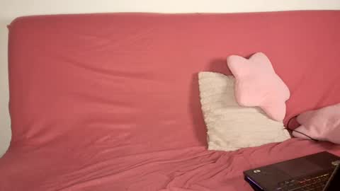 Luros Modasy online show from February 22, 1:33 am