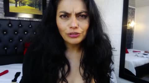 Angela 3 online show from December 1, 4:32 pm