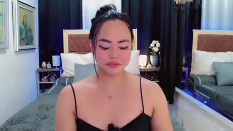 Trina online show from February 7, 9:05 am