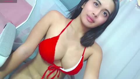 KEISHA  -  DONT FORGET TO FOLLOW ME AND GIVE ME THUMBS UP 3 online show from May 22, 3:13 am